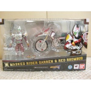 Photo: S.H.Figuarts Kamen Rider Garren & Red Rhombus Set