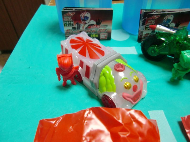 Photo: Kamen Rider Drive Gashapon Shift Car 08 Full Set